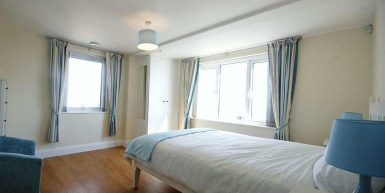 Sea-View Apartment Ньюкасл Экстерьер фото
